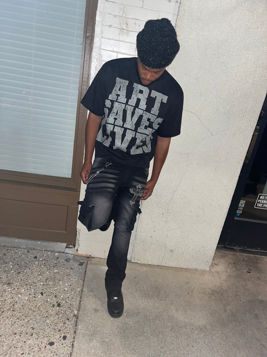 “ART SAVES LIVES” black tee